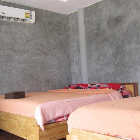 Charung Beach Haad Rin Εξωτερικό φωτογραφία